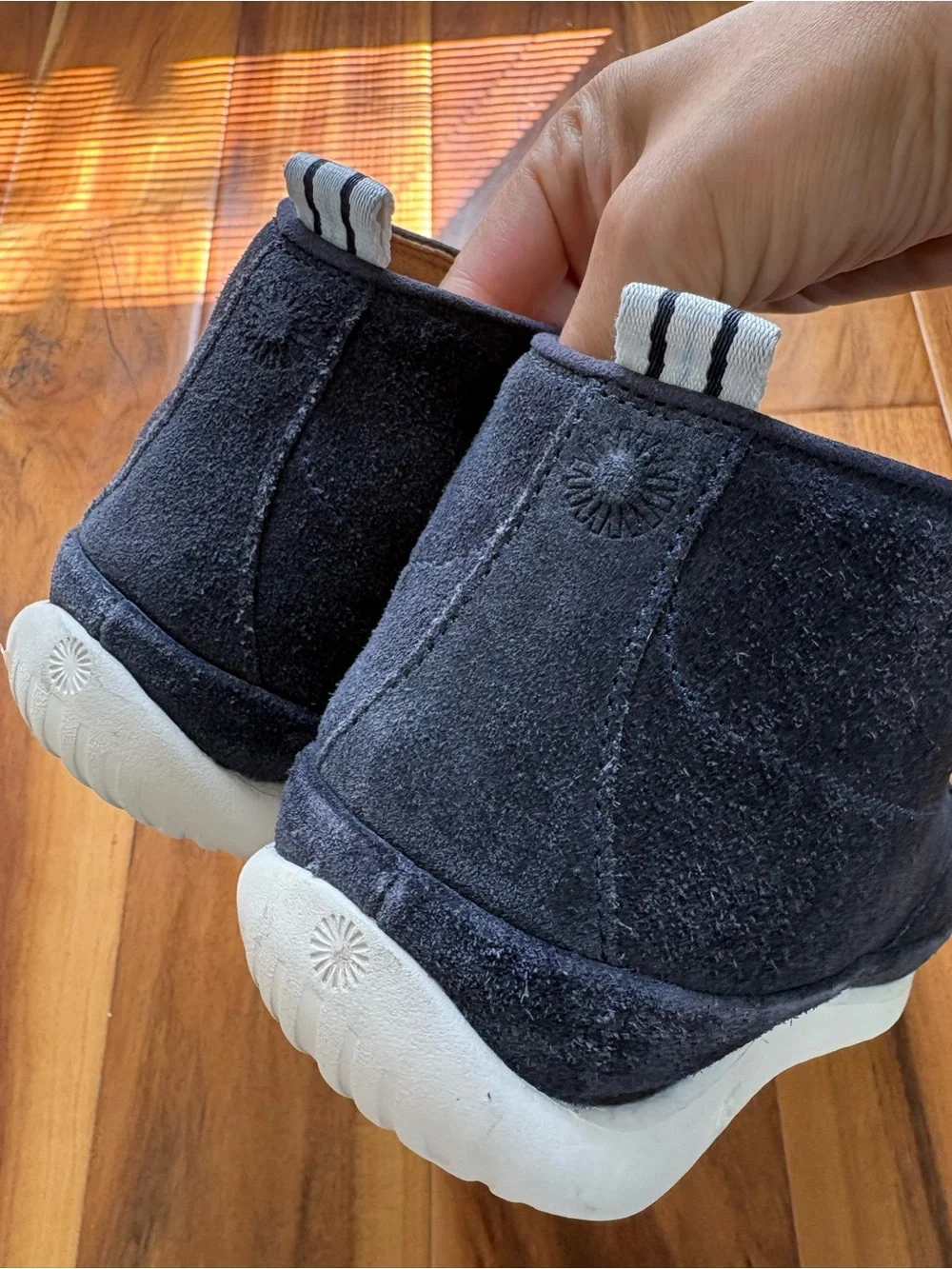 UGG Men's Chukka Boots Bundle Size 9 - Navy (Like New) & Black (Flawed) w/boxes